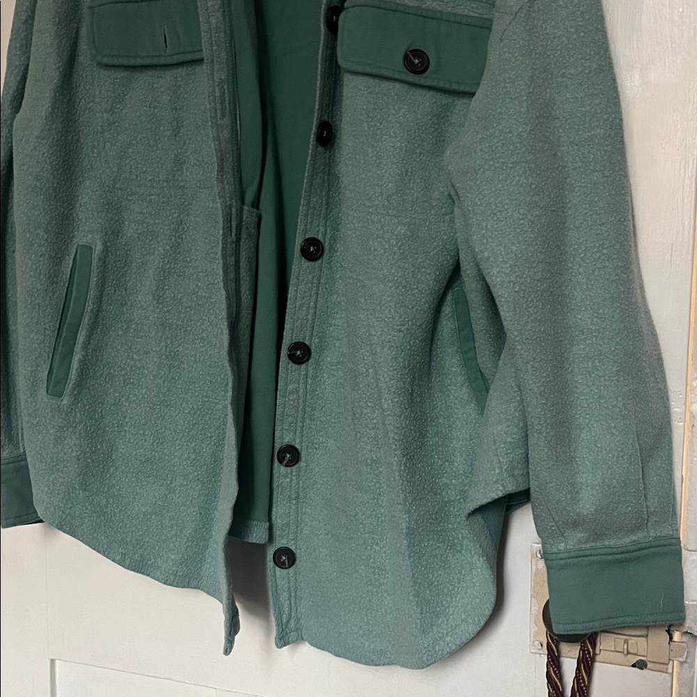 PacSun Shacket - Picture 4 of 6